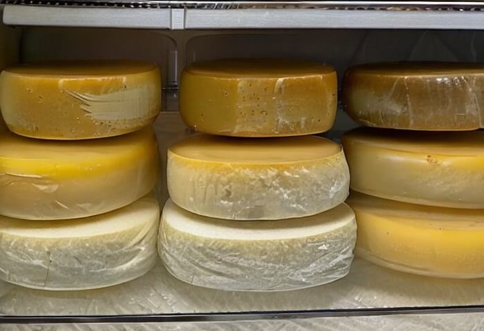 Как хранить сыр в холодильнике в домашних условиях