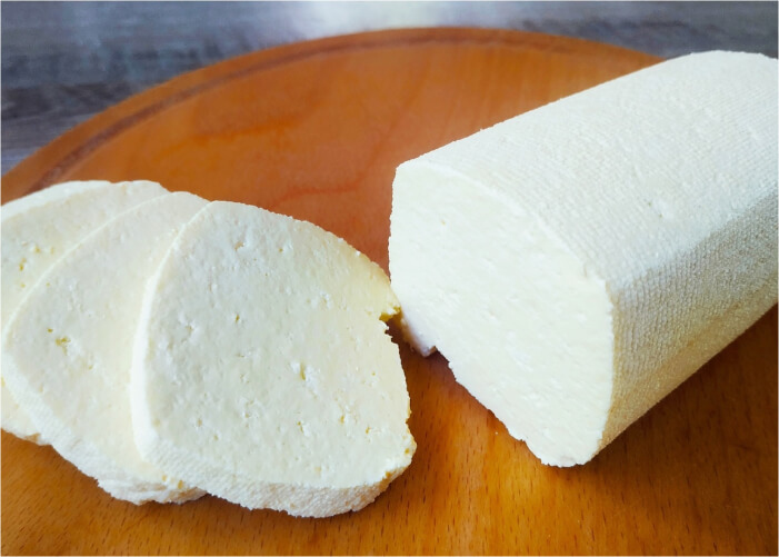 Сыр из молока с уксусом в домашних условиях — готовый продукт 1