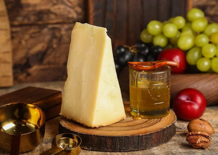 «Cheese Lab — школа домашнего сыроделия»